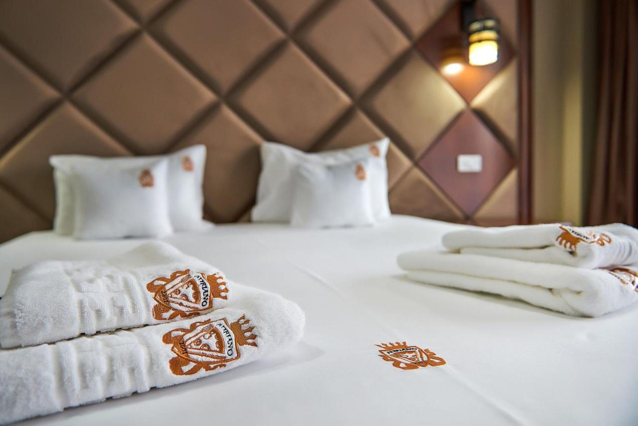 Hotel Adriano Brăila Exteriér fotografie